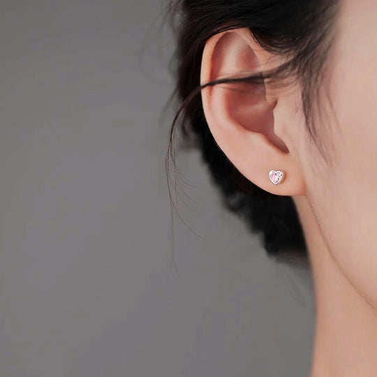 Luxe3401 - Hearts Ear Studs💖
