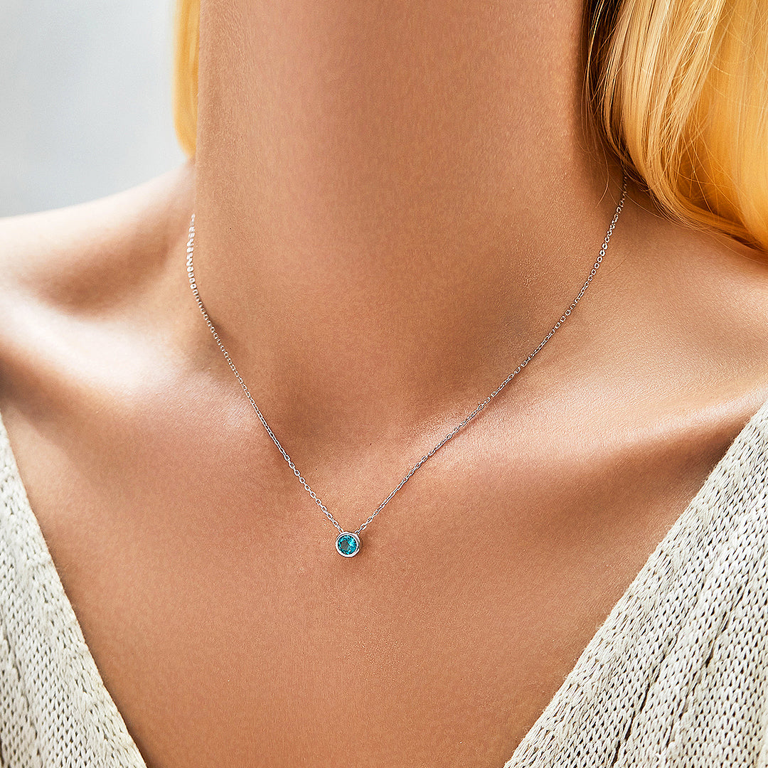 Prm2008: The Aqua Solitaire Bezel Necklace