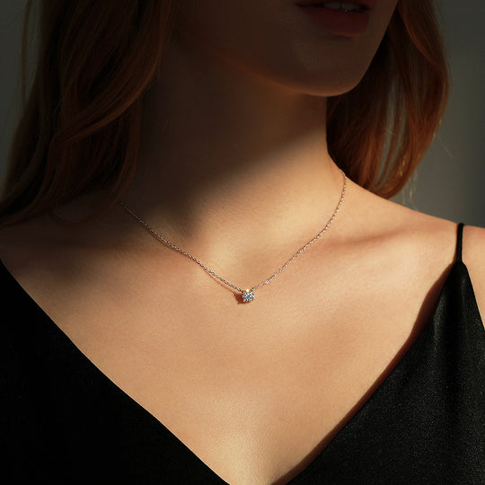 Prm2009: The 0.8 Carat Moissanite Solitaire Brilliance Necklace