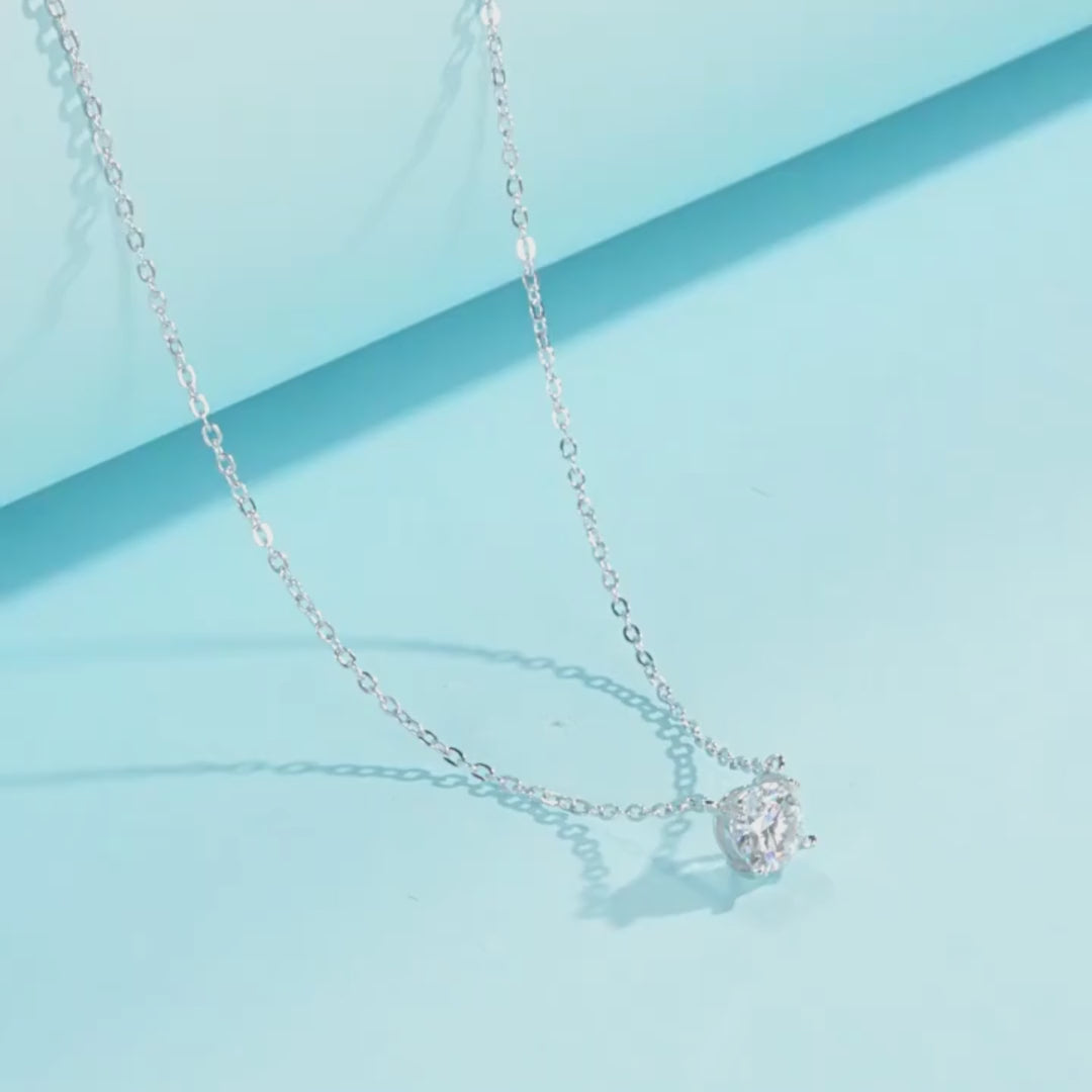 Prm2009: The 0.8 Carat Moissanite Solitaire Brilliance Necklace