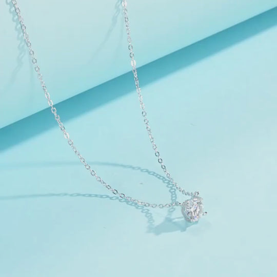 Prm2009: The 0.8 Carat Moissanite Solitaire Brilliance Necklace