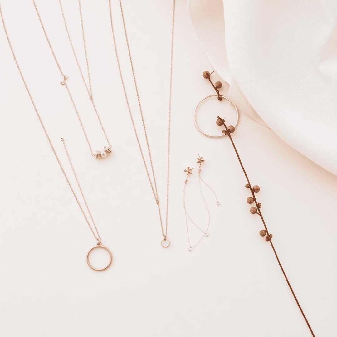 Effortlessly Chic: Why Minimalist Jewelry Fits Singapore’s On-the-Go Lifestyle