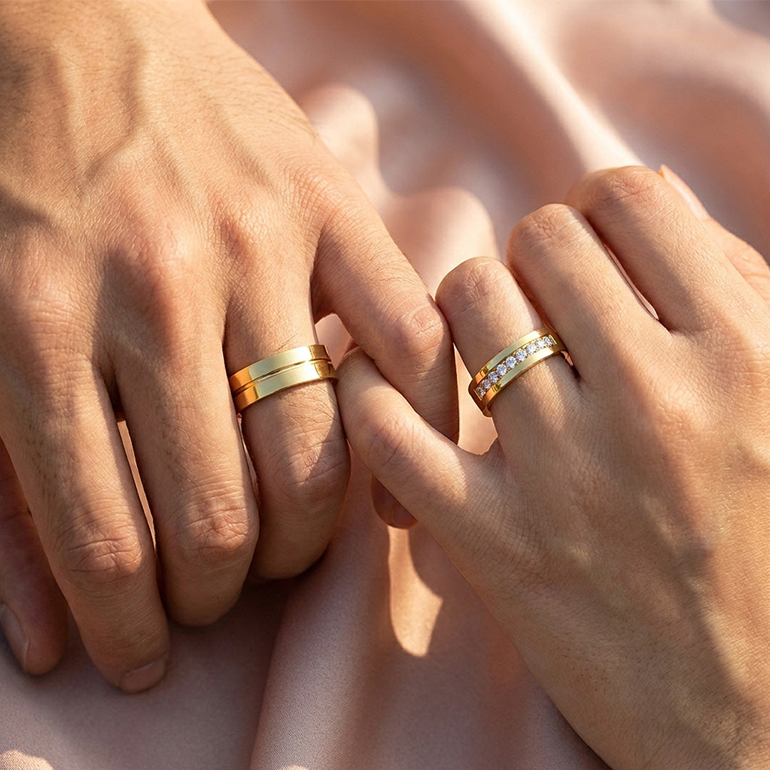 Adoration | Grooved and Channel-Set Wedding Band