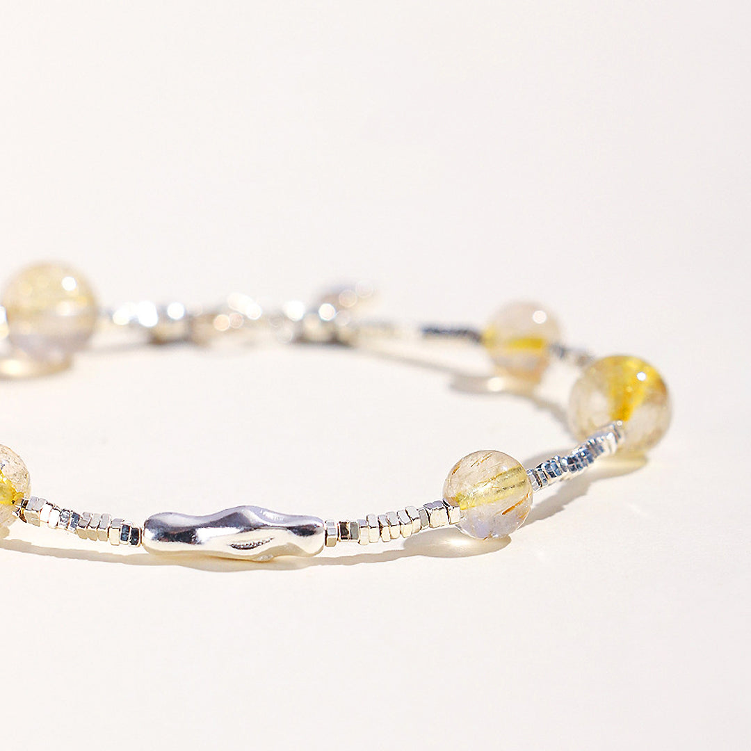 C193 – Golden Rutilated Quartz