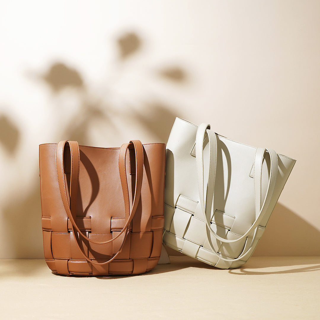 Gretchen - Bags | Singapore Jewellery, Wedding Rings & Gifts | Same Day Delivery | Tiara.com.sg