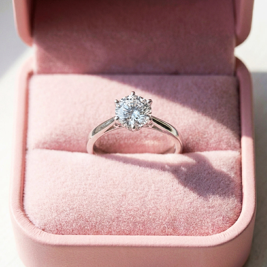 Round Solitaire Engagement Ring | Luxe2019 - Ring | Singapore Jewellery, Wedding Rings & Gifts | Same Day Delivery | Tiara.com.sg