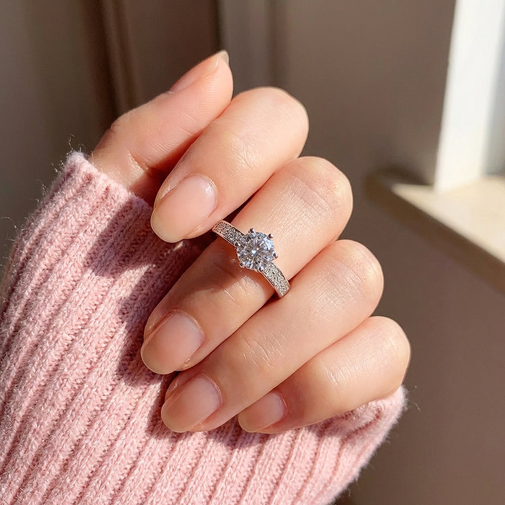 Round Solitaire Engagement Ring | Luxe2039 - Adjustable Ring | Singapore Jewellery, Wedding Rings & Gifts | Same Day Delivery | Tiara.com.sg