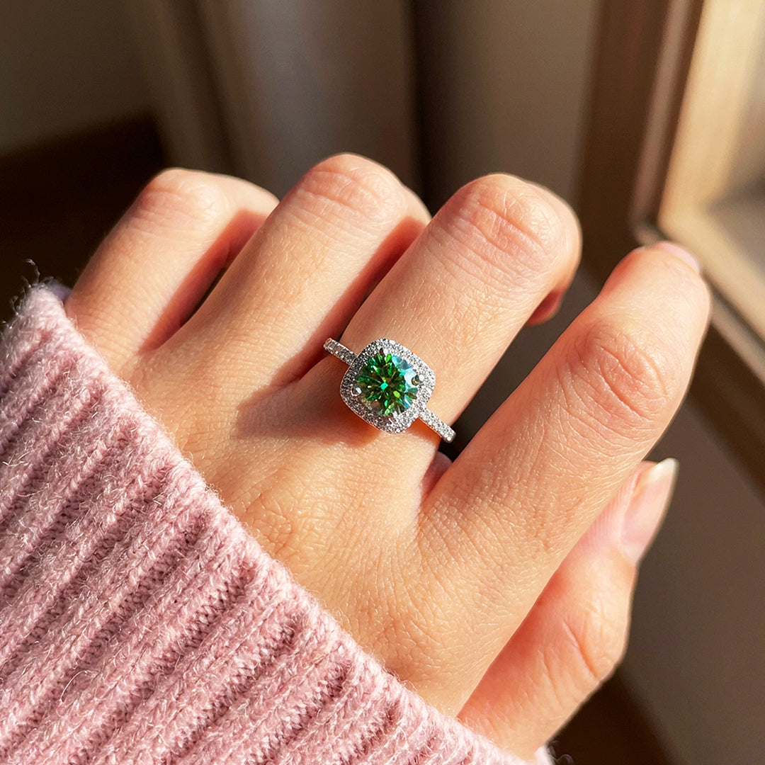 Round Cut Cushion Halo Engagement Ring | Luxe2050