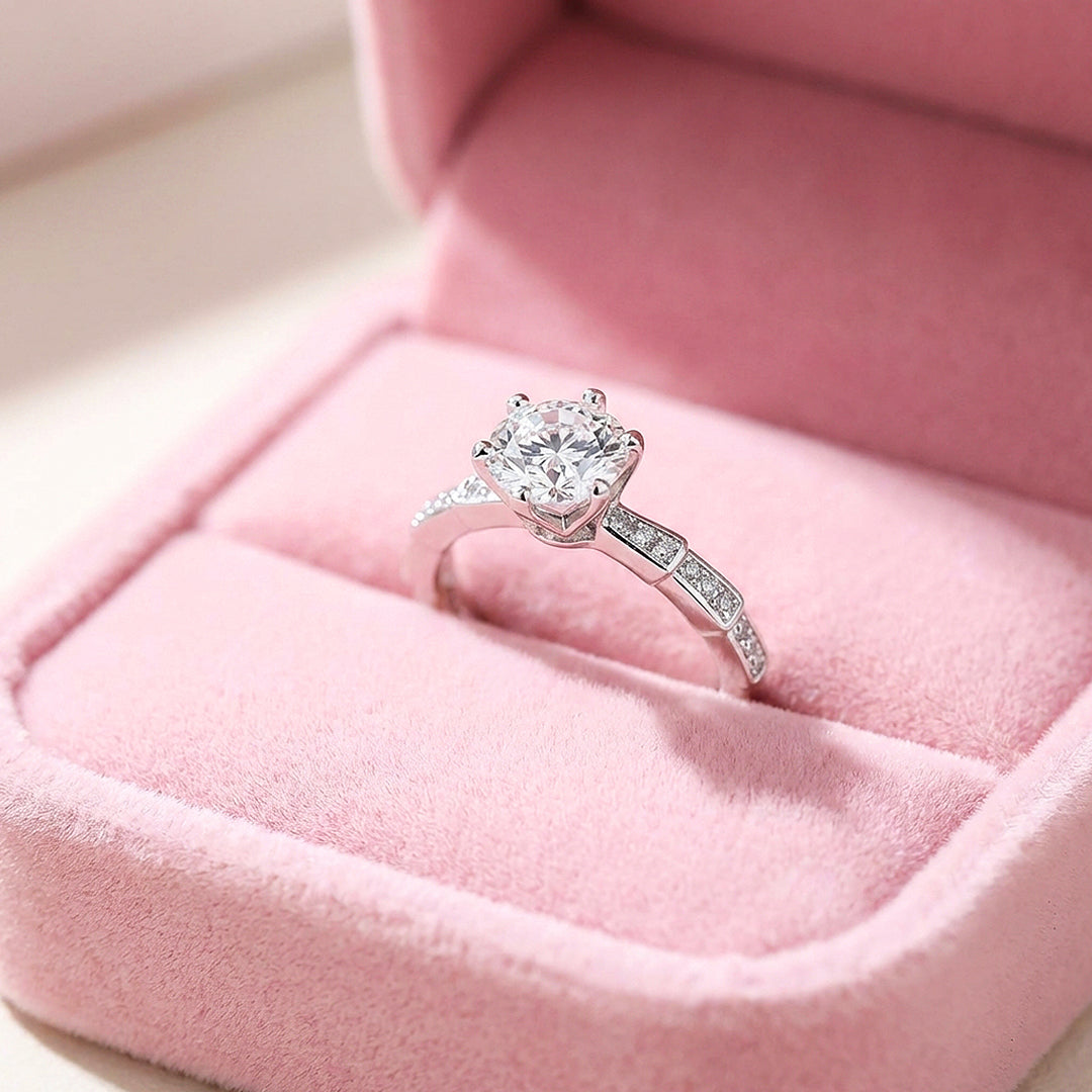 Round Cut Engagement Ring | Luxe2051 - Ring | Singapore Jewellery, Wedding Rings &amp; Gifts | Same Day Delivery | Tiara.com.sg