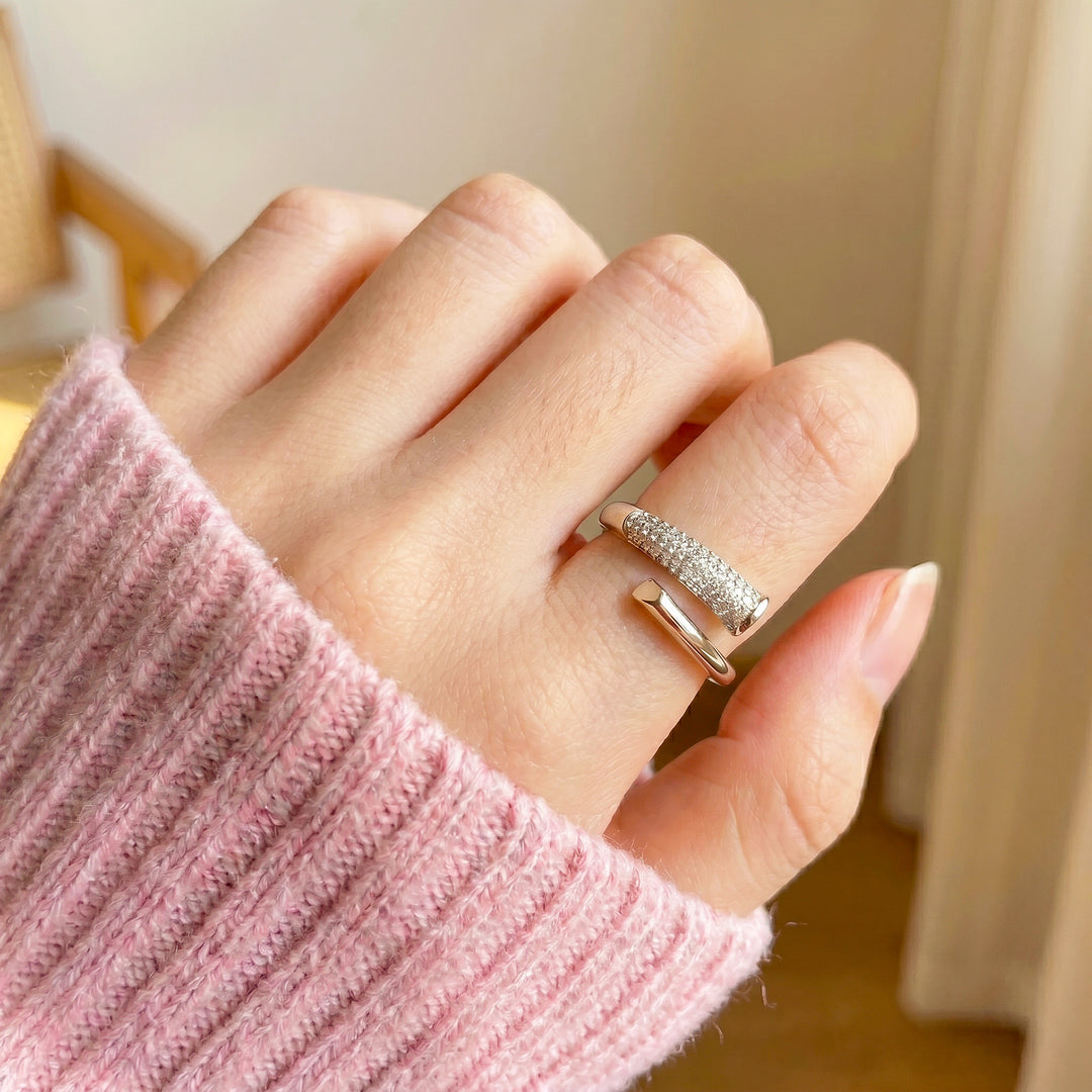 Pavé Wrap Nail Ring | White Gold | Luxe2068