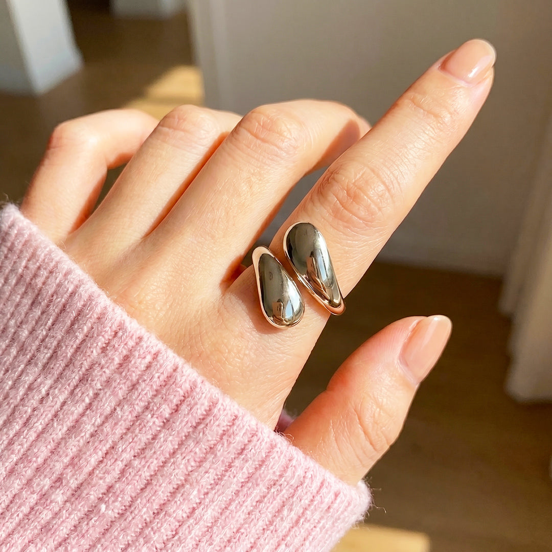 Double Teardrop Bypass Ring | White Gold| Luxe2070