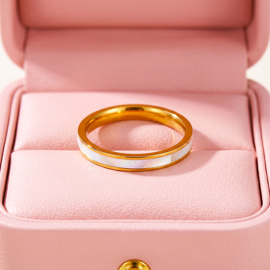 White Sea Shell Band Ring | Luxe2902