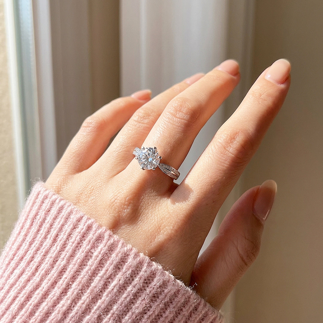 2ct Round Split Shank Solitaire Engagement Ring | Luxe2107