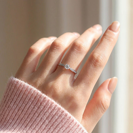 Classic Round Solitaire Pavé Band | Women&
