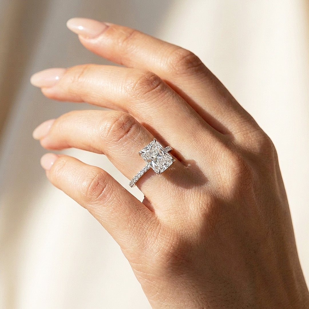 Crushed Ice Radiant Solitaire Pavé | Women&