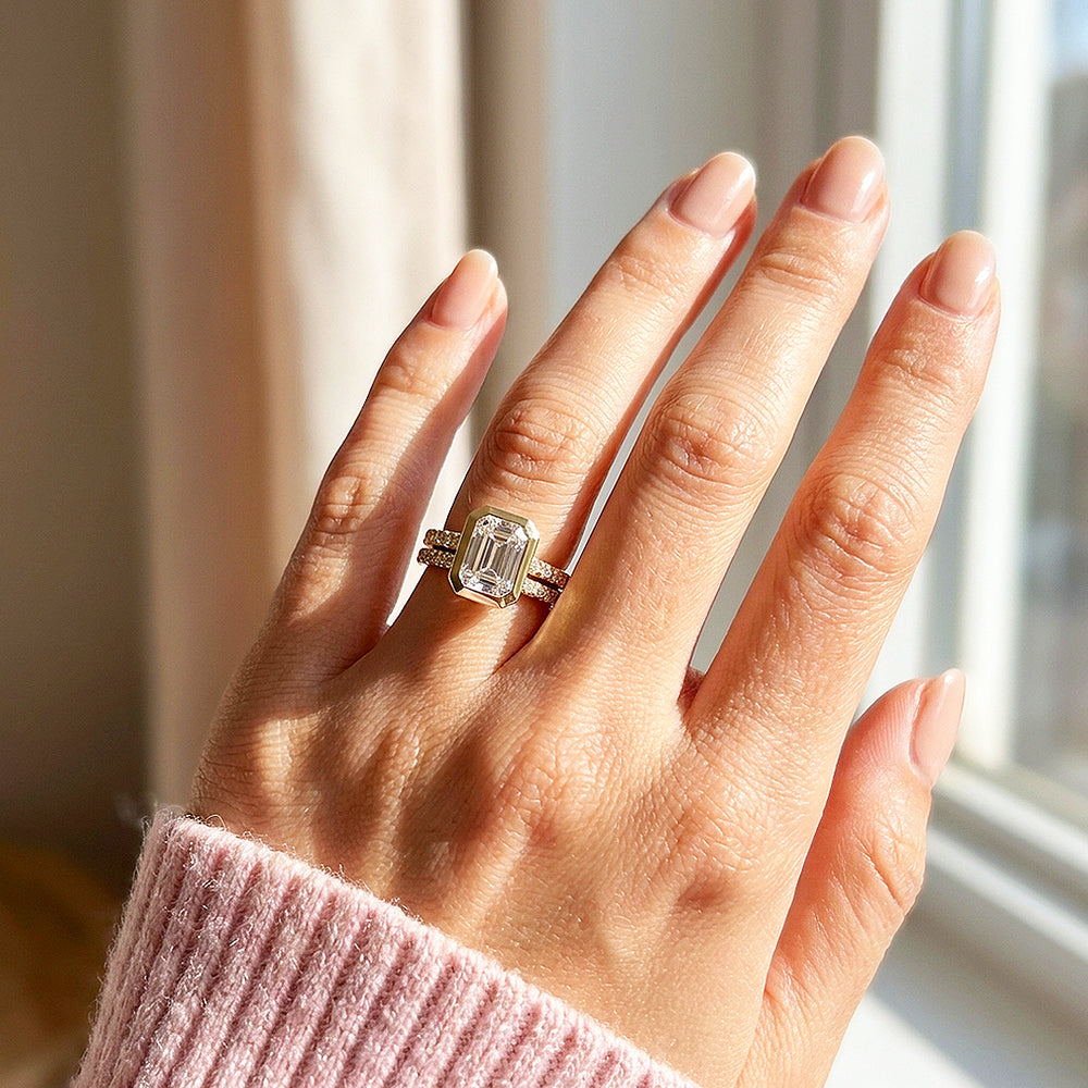 Emerald-Cut Bezel Double Pavé Band | Women's Ring | Luxe2113