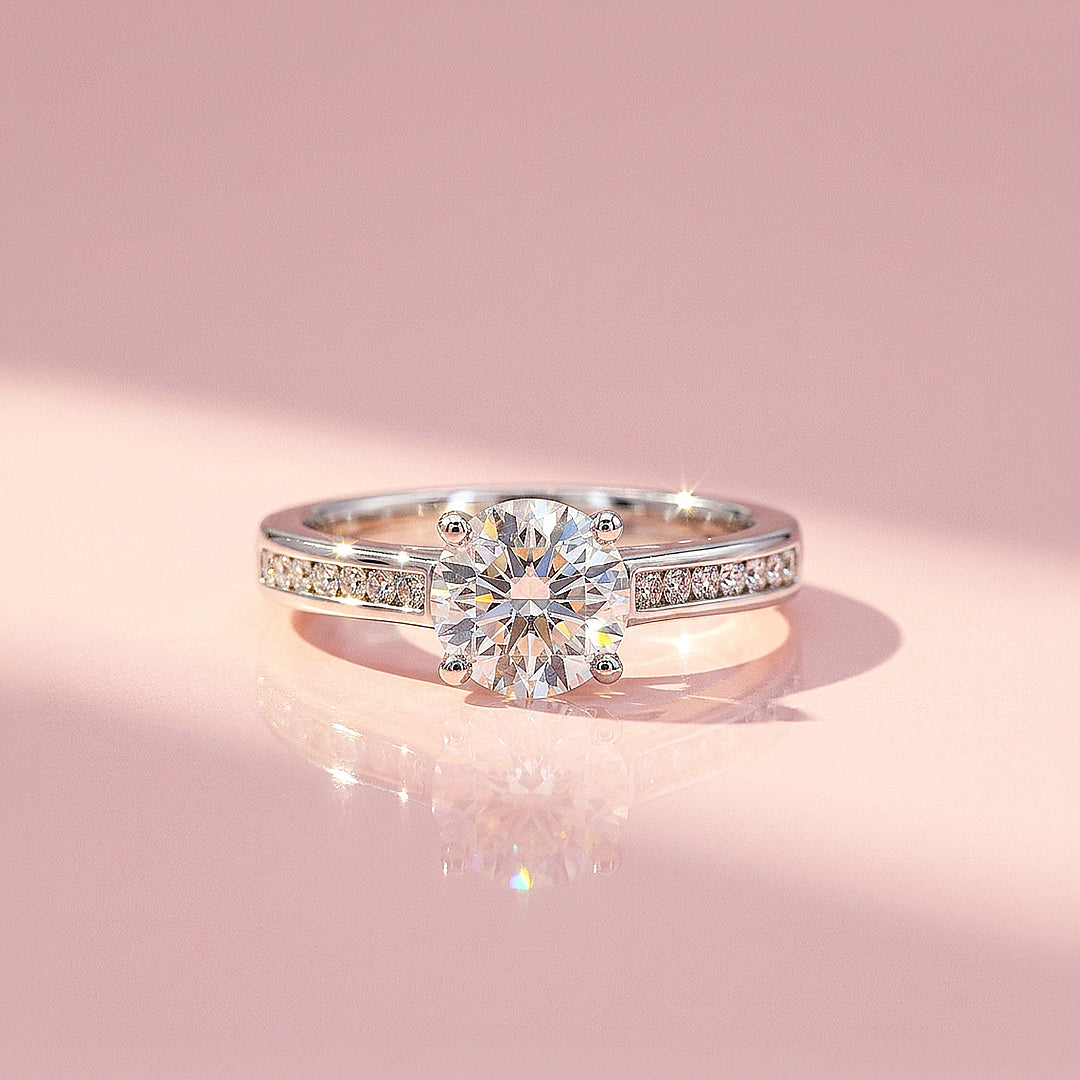 Round Solitaire Channel Pavé Wide Band | Women&