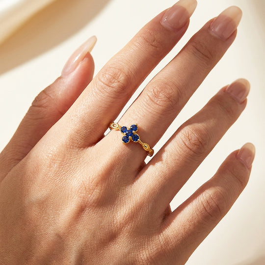 Sapphire-Blue Floral Cluster Marquise Band | Women&