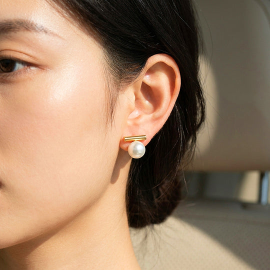 Bar &amp; Pearl-Style Stud Earrings | Luxe3732
