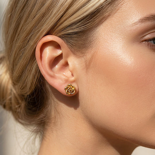 Rose Stud Earrings | Luxe3755