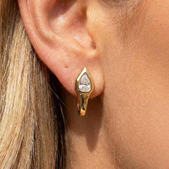 Pear Cut Tapered Huggie Hoop Earrings | Luxe3761