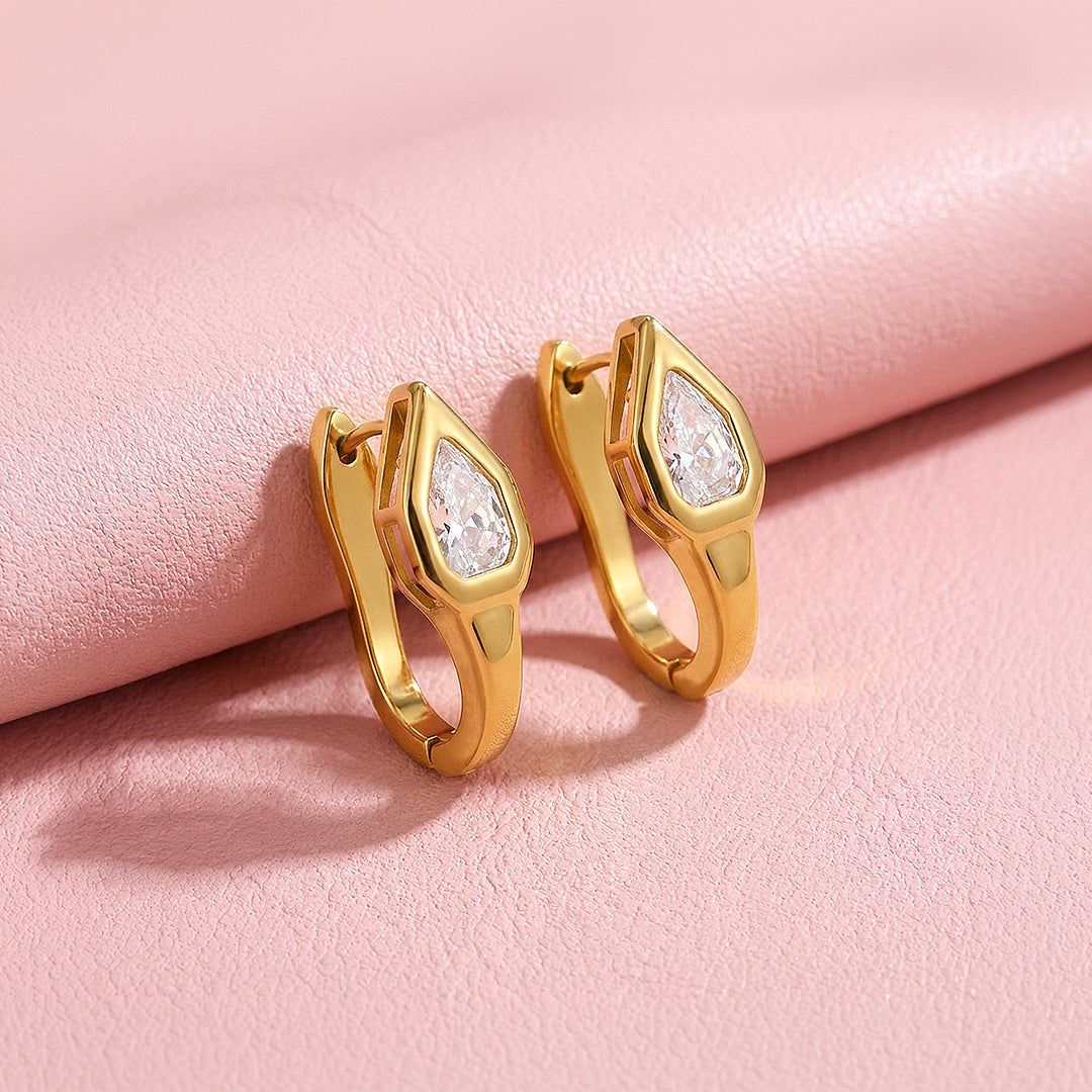 Pear Cut Tapered Huggie Hoop Earrings | Luxe3761