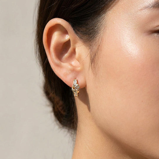Baguette Interlocking Huggie Hoop Earrings | Luxe3769
