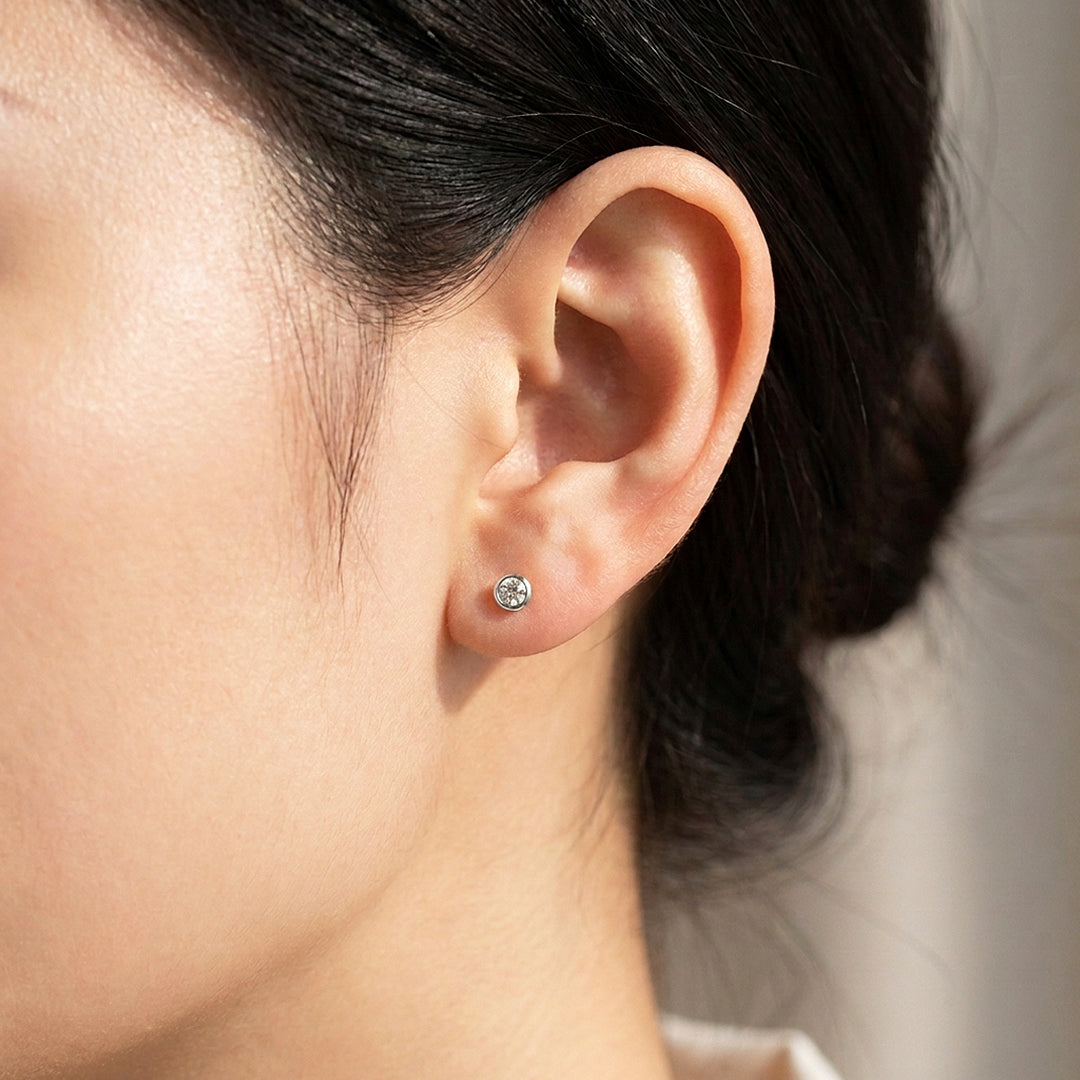 Asymmetric Bezel Stud Earrings | Luxe3775