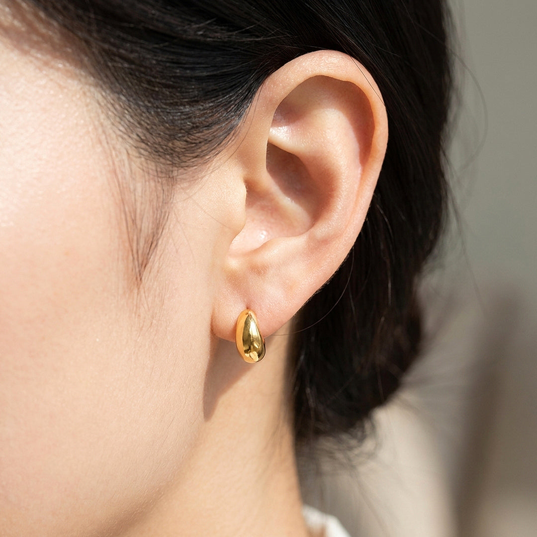 Oval Dome Stud Earrings | Luxe3776