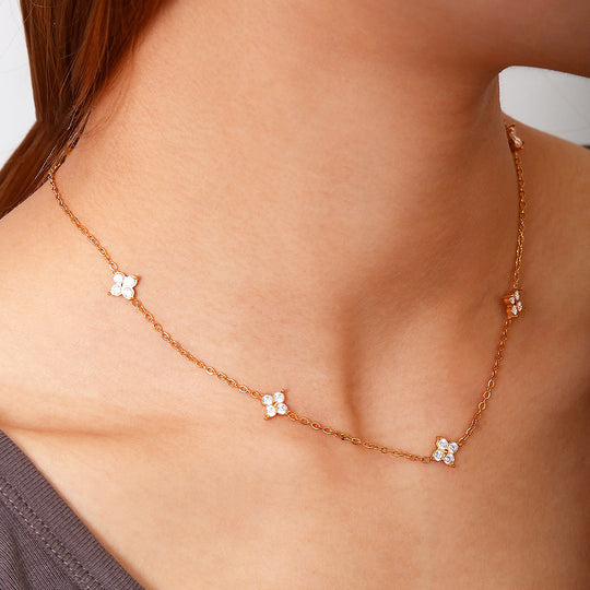 Clover Bloom Pendant Necklace | Gold | Luxe4423 - Luxe Necklace | Singapore Jewellery, Wedding Rings &amp; Gifts | Same Day Delivery | Tiara.com.sg