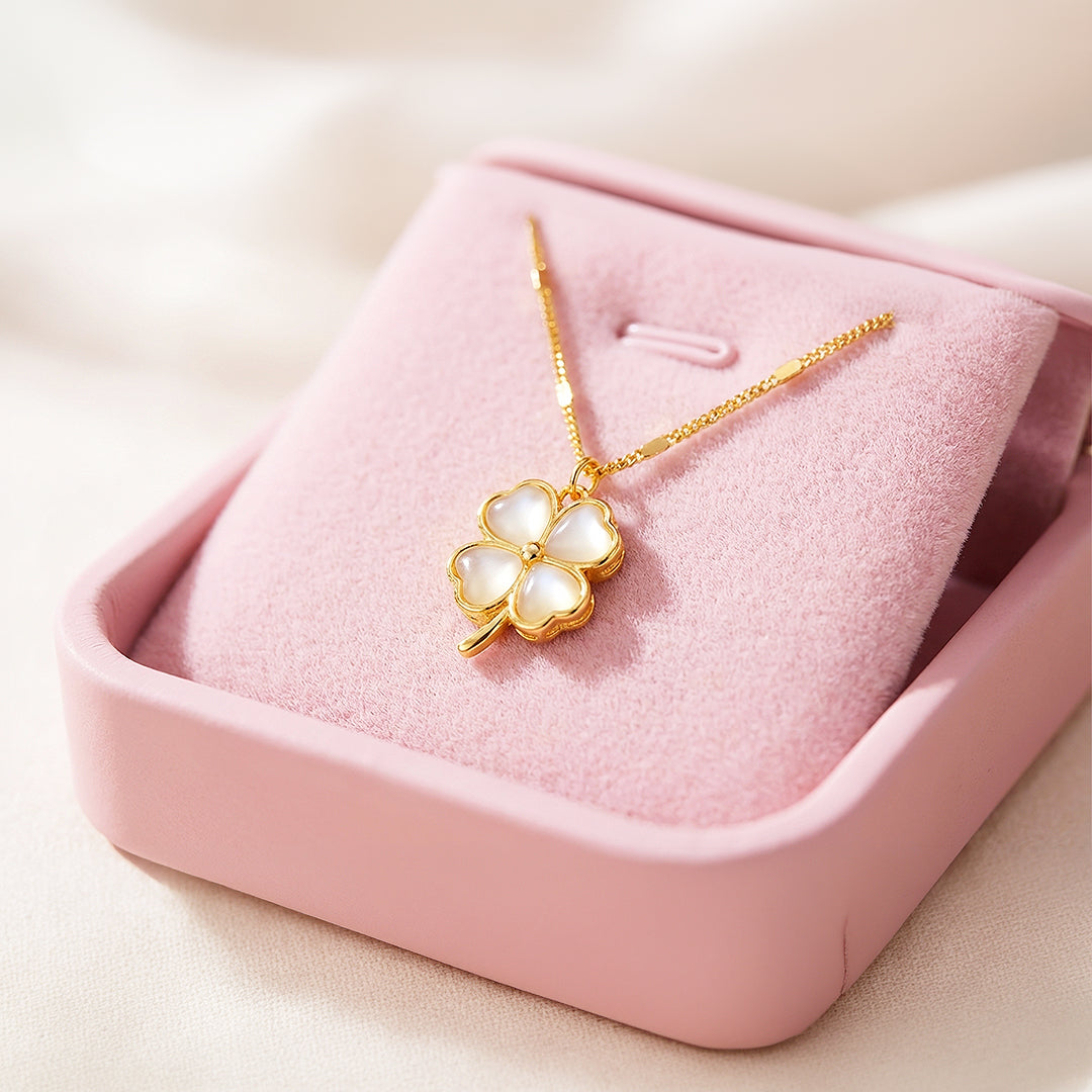 Four-Leaf Clover Pendant Necklace | Gold | Luxe4461 - Luxe Necklace | Singapore Jewellery, Wedding Rings &amp; Gifts | Same Day Delivery | Tiara.com.sg