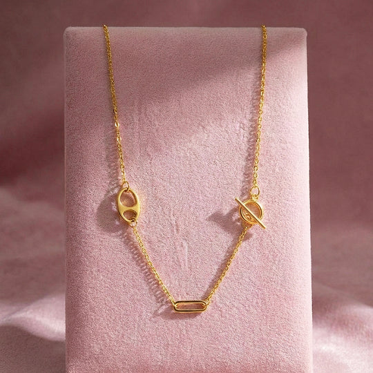 Geometric Link &amp; Toggle Pendant Necklace | Gold | Luxe4496 - Luxe Necklace | Singapore Jewellery, Wedding Rings &amp; Gifts | Same Day Delivery | Tiara.com.sg