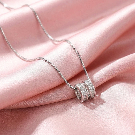 Triple Band Barrel Pendant Necklace | Luxe4514