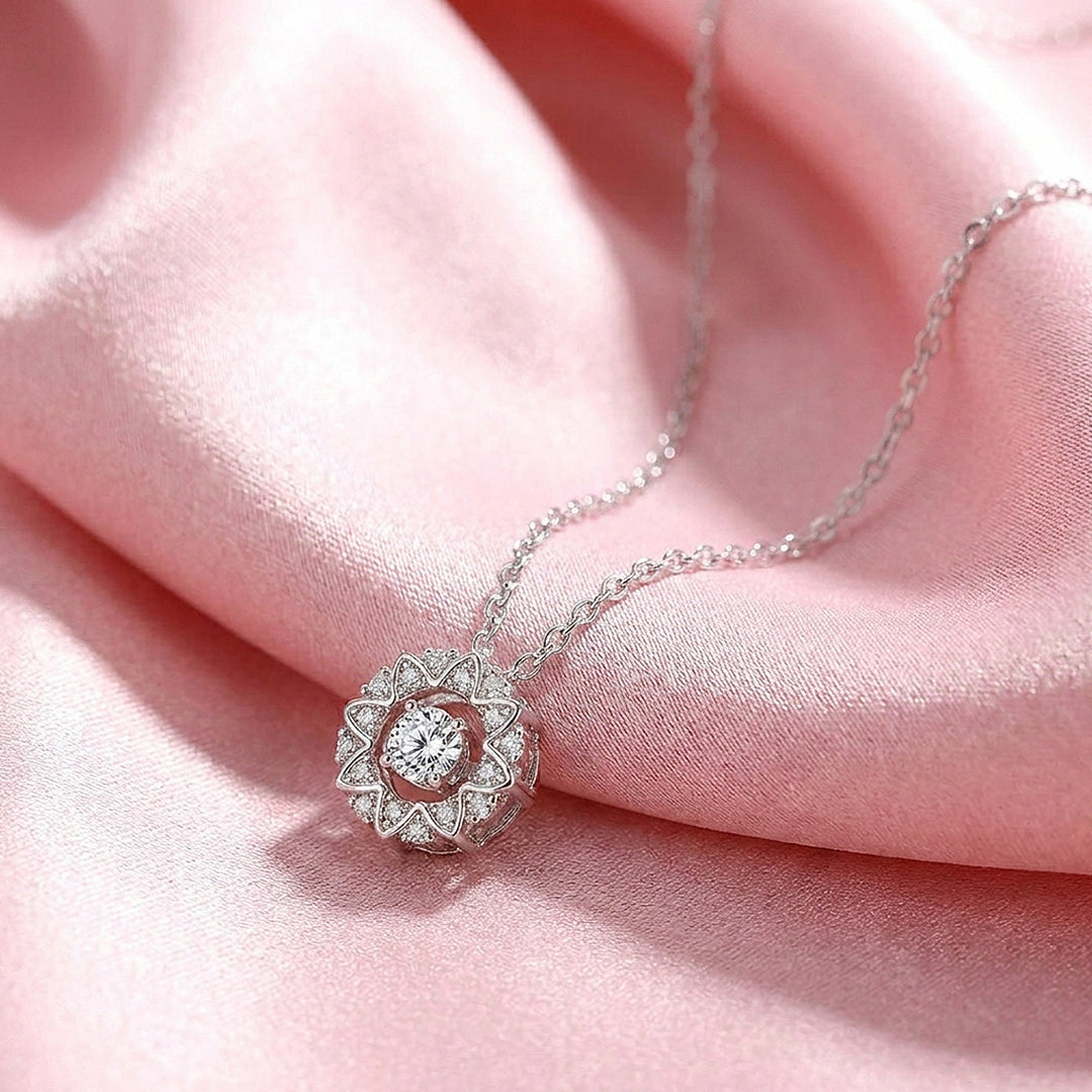 Sunburst Floral Halo Pendant Necklace | Luxe4515