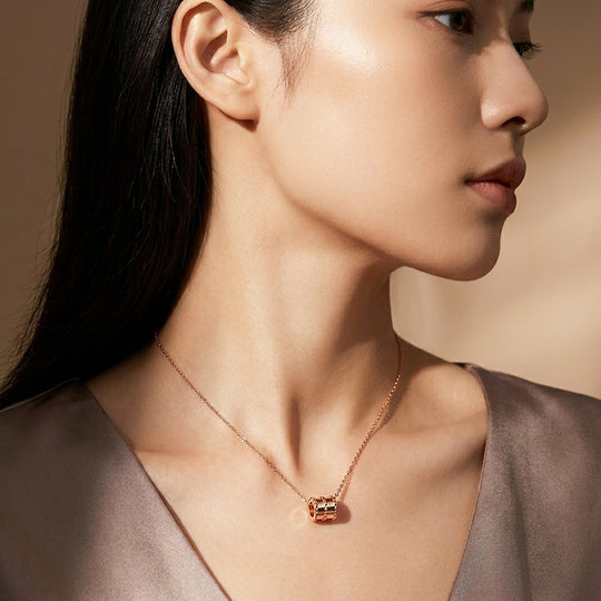 Ribbed Barrel Pendant Necklace | Luxe4525