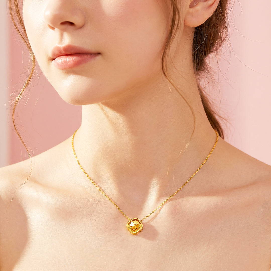 Four-Leaf Clover Pendant Necklace | Luxe4555