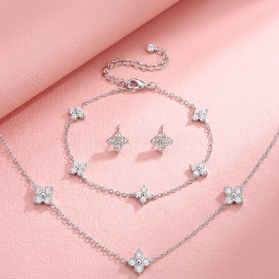 Clover Three-Piece Jewellery Set | Luxe4571