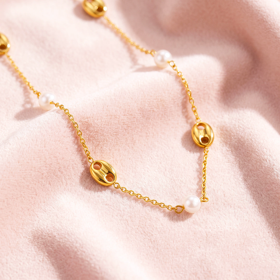 Pearl &amp; Gold Barrel Station Necklace | Luxe4577