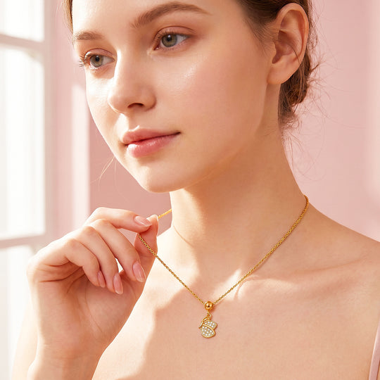 Pavé Butterfly Pendant Necklace | Luxe4578