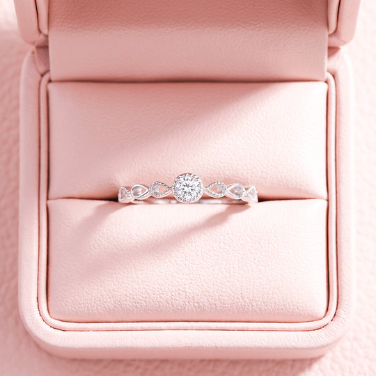Vintage Milgrain Station Ring | Women&