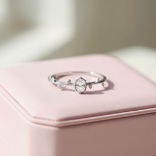 LUXE5025 - Clearance Sale❗ - Ring | Singapore Jewellery, Wedding Rings &amp; Gifts | Same Day Delivery | Tiara.com.sg