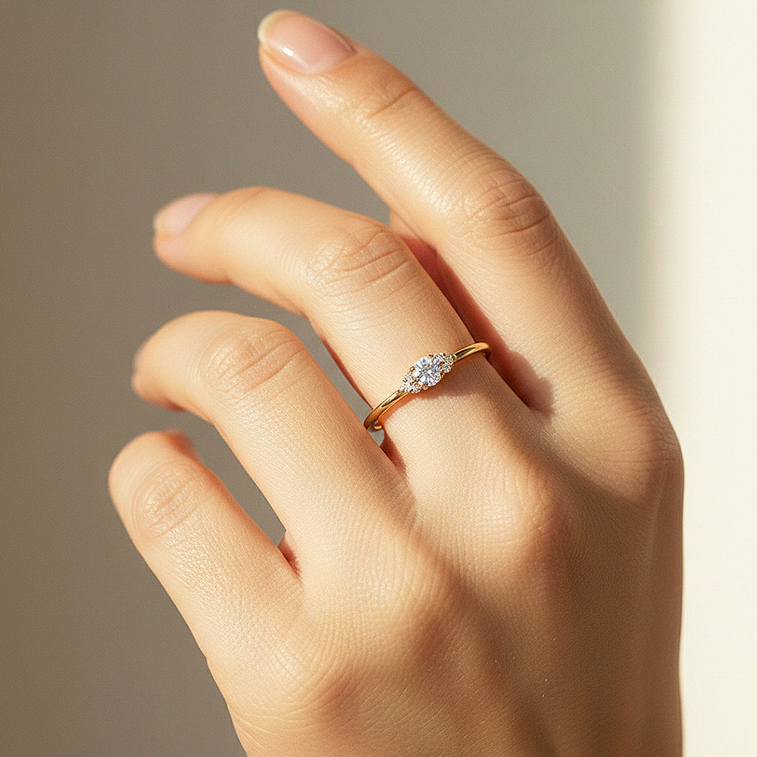 LUXE5041 - Clearance Sale❗ - Ring | Singapore Jewellery, Wedding Rings & Gifts | Same Day Delivery | Tiara.com.sg