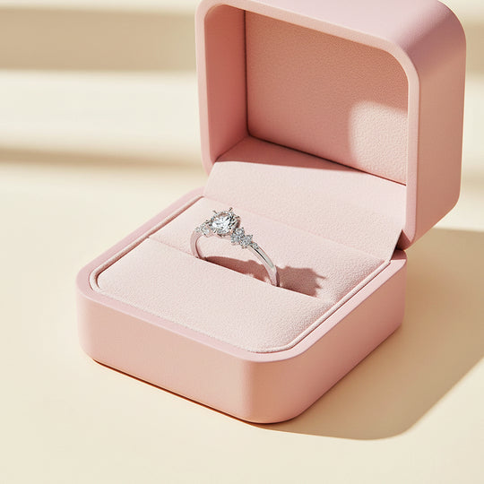 Luxe5129 - Rings | Singapore Jewellery, Wedding Rings &amp; Gifts | Same Day Delivery | Tiara.com.sg