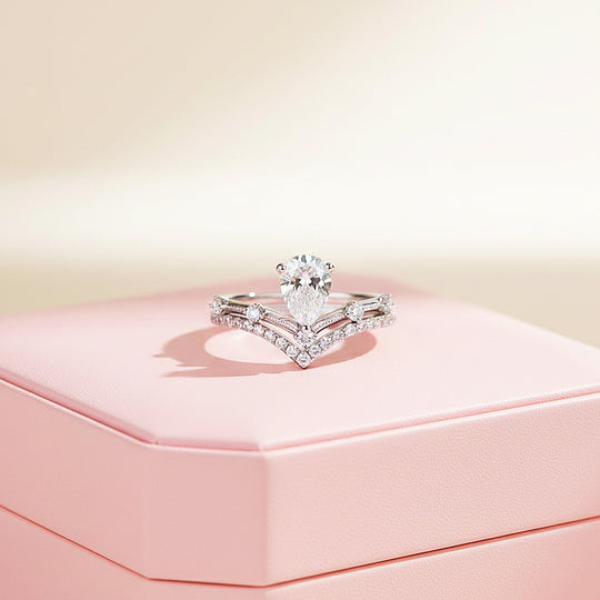 Luxe5136 - Rings | Singapore Jewellery, Wedding Rings &amp; Gifts | Same Day Delivery | Tiara.com.sg