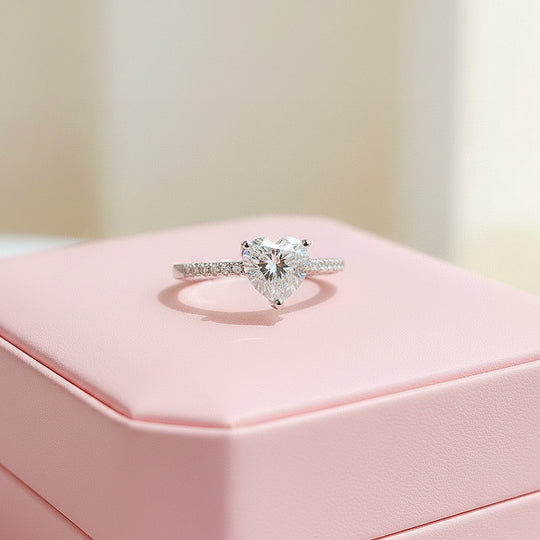 Luxe5147 - Rings | Singapore Jewellery, Wedding Rings &amp; Gifts | Same Day Delivery | Tiara.com.sg