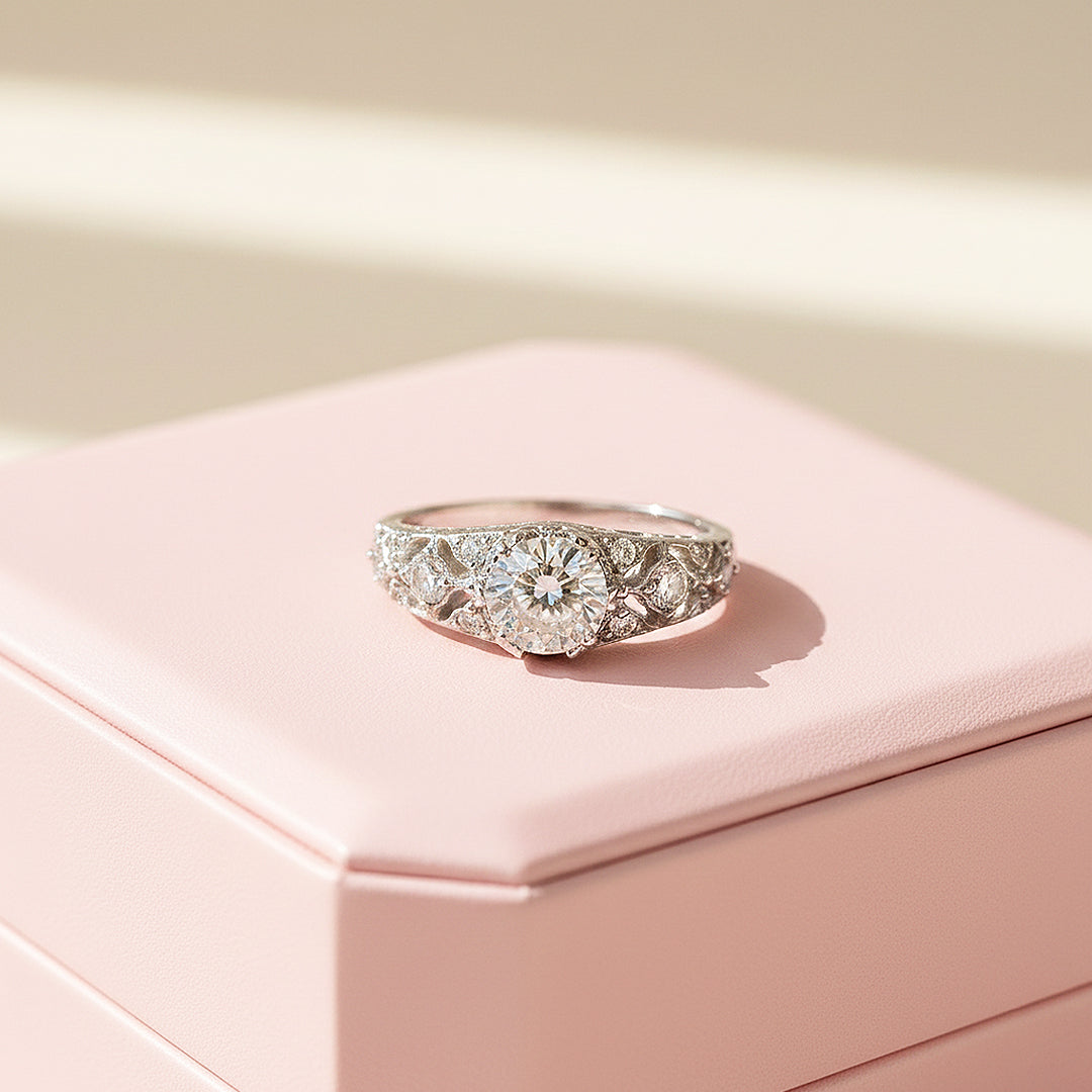 Luxe5149 - Rings | Singapore Jewellery, Wedding Rings & Gifts | Same Day Delivery | Tiara.com.sg