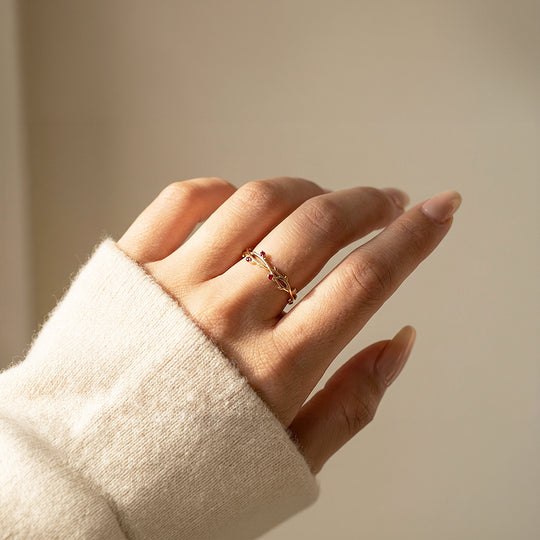 Minimalist Band | Vine &amp; Bud Design | Diamond Simulant | Gold Plating | Luxe5162 - Rings | Singapore Jewellery, Wedding Rings &amp; Gifts | Same Day Delivery | Tiara.com.sg