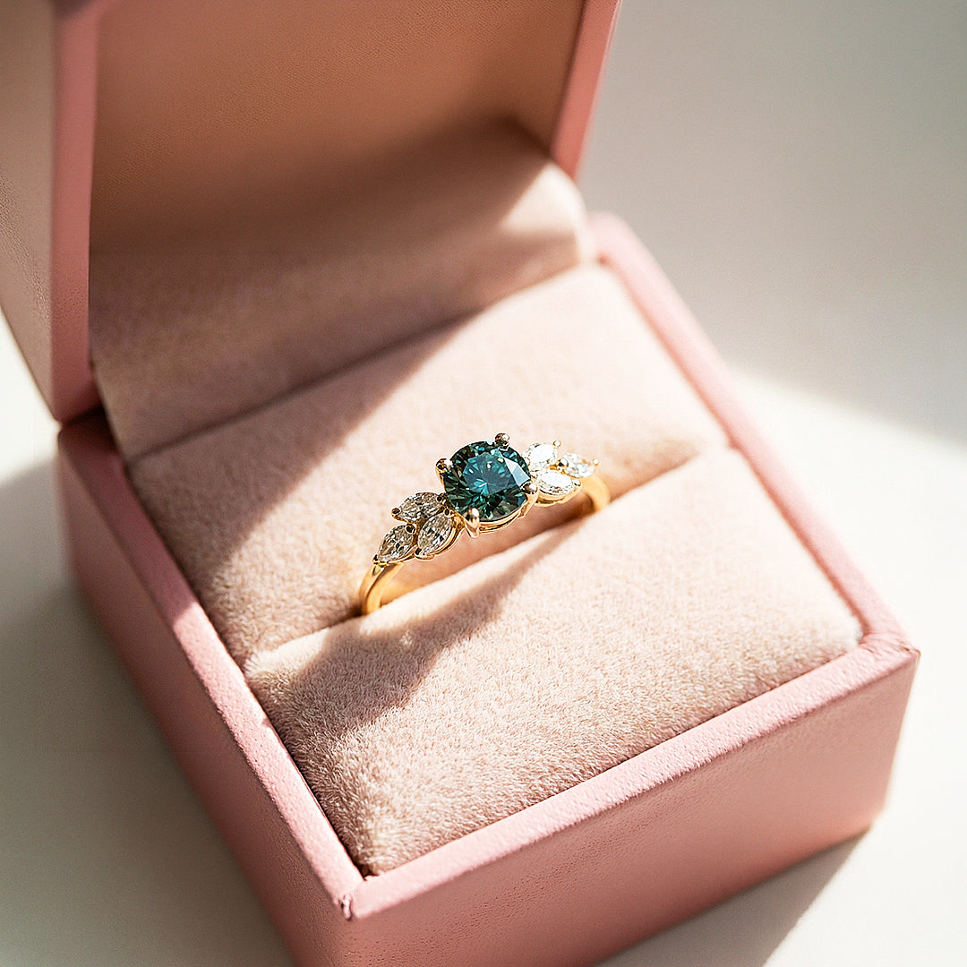 Tealy Green Ring | Round Brilliant Cut | Diamond Simulant | Gold Plating | Luxe5163 - Rings | Singapore Jewellery, Wedding Rings &amp; Gifts | Same Day Delivery | Tiara.com.sg