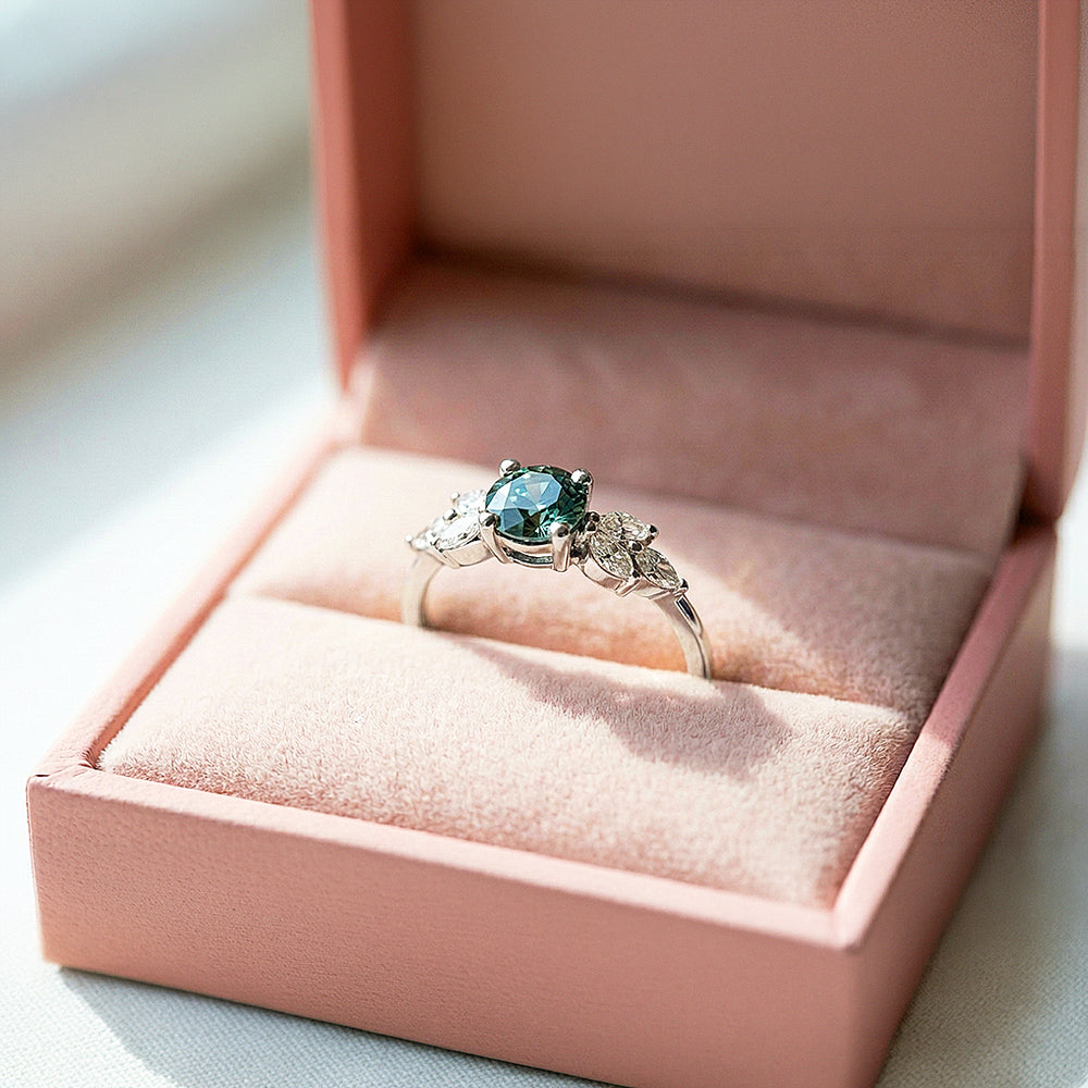 Tealy Green Ring | Round Brilliant Cut | Diamond Simulant | Gold Plating | Luxe5163 - Rings | Singapore Jewellery, Wedding Rings & Gifts | Same Day Delivery | Tiara.com.sg