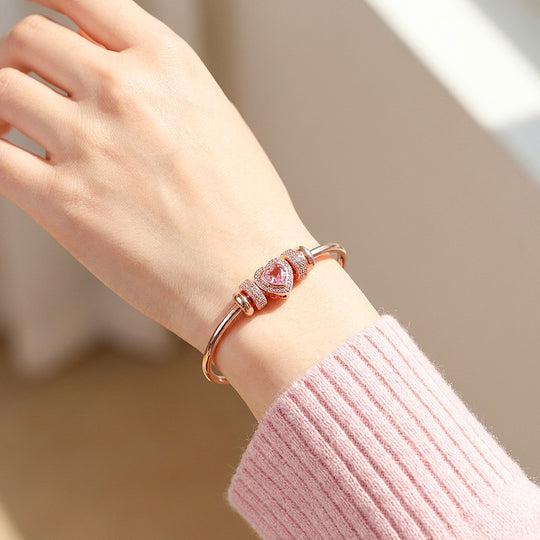 Pavé Heart Charm Bangle | Diamond Simulant | Luxe6085